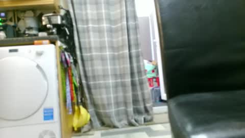 jez619 online show from 10-16-25, 07:20