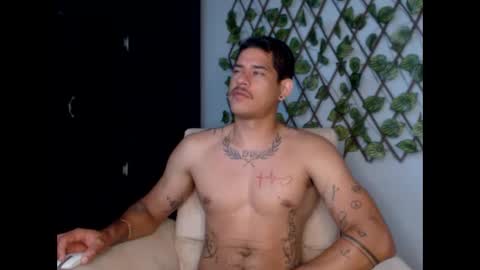 jffer_slhom online show from 04-22-26, 04:26