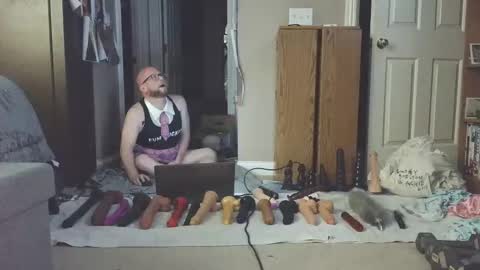 Snapshot of jghosty69 chatting on 02-03-25, 01:19 Nasty Cumslut online show from 02-03-25, 01:19