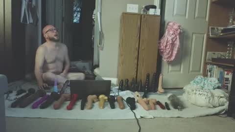 Snapshot of jghosty69 chatting on 02-11-25, 08:20 Nasty Cumslut online show from 02-11-25, 08:20