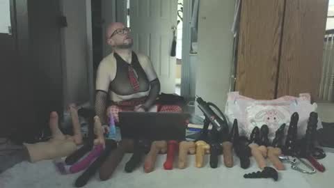 Snapshot of jghosty69 chatting on 11-02-25, 03:14 Nasty Cumslut online show from 11-02-25, 03:14