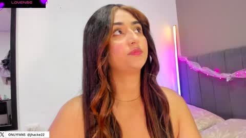 jhackelin  My independent account online show from 12-12-24, 01:21