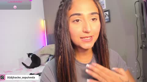 jhackelin  My independent account online show from 01-25-25, 08:00