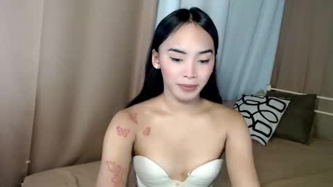 Snapshot of jhane_baltch chatting on 04-23-26, 01:13 jhane baltch online show from 04-23-26, 01:13