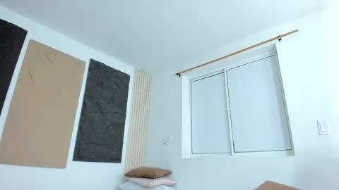 jheremy_wen online show from 11-12-25, 07:13