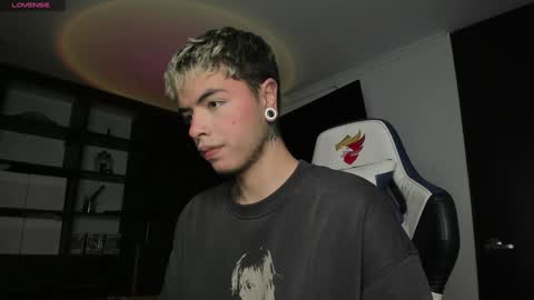 Snapshot of jhn_morghan chatting on 01-01-25, 02:51 Morghan online show from 01-01-25, 02:51