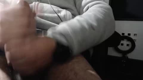 jhnbsomersxh0v1 online show from 01-08-26, 01:57