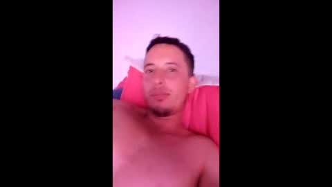 Snapshot of jhoan807710 chatting on 06-08-26, 02:34 jhoan807710 online show from 06-08-26, 02:34