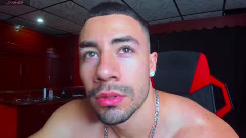 Jhojan Strong  online show from 12-21-24, 09:47