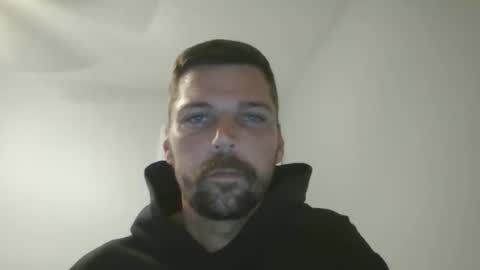 jholls online show from 03-02-25, 12:42