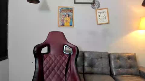 Snapshot of jhon_cooper18 chatting on 02-21-26, 04:57 jhost online show from 02-21-26, 04:57