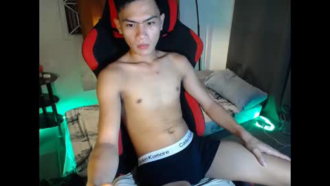Snapshot of jhon_cummer chatting on 05-18-26, 10:10 jhon_cummer online show from 05-18-26, 10:10