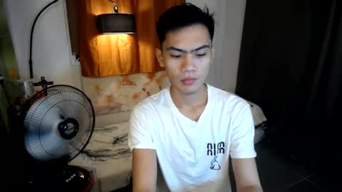 Snapshot of jhon_cummer chatting on 06-15-26, 02:08 jhon_cummer online show from 06-15-26, 02:08