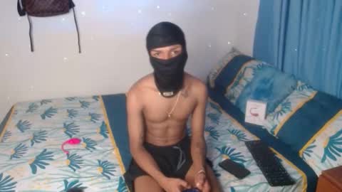 jhon_hot09 online show from 04-17-26, 03:42