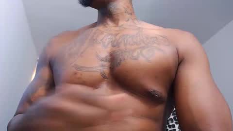 Jhon Tomson online show from 11-30-25, 06:45