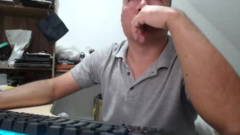 Snapshot of jhonatan_morales_s chatting on 11-11-25, 01:11 jhonatan_morales_s online show from 11-11-25, 01:11