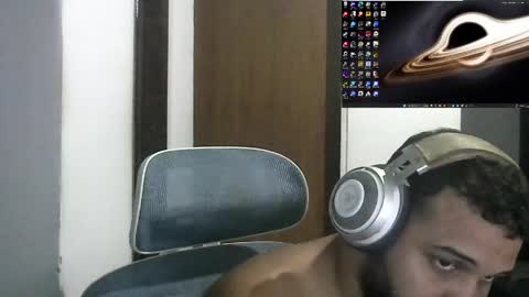 Snapshot of jhoniz chatting on 05-24-26, 05:01 JhoniZi online show from 05-24-26, 05:01