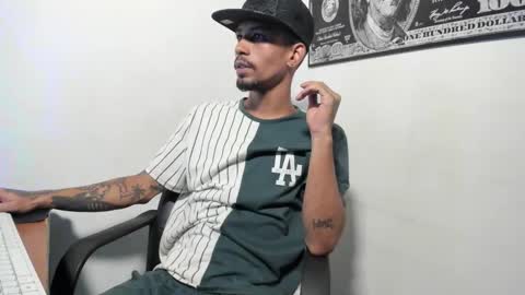 jhonson821 online show from 12-18-25, 07:36