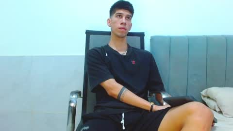 jhony_sex3 online show from 03-31-26, 07:42