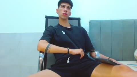 Snapshot of jhony_sex3 chatting on 05-08-26, 07:25 jhony_sex3 online show from 05-08-26, 07:25