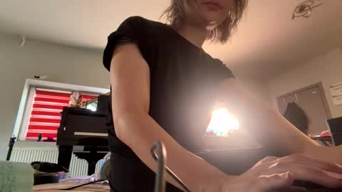 Anya online show from 02-16-26, 02:24