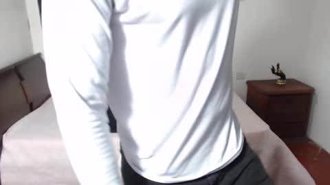 Jhors online show from 10-25-25, 04:09