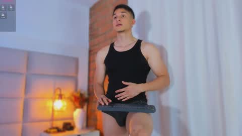 Snapshot of jhosua_hunt chatting on 12-20-25, 04:52 Jhosua Hunt online show from 12-20-25, 04:52