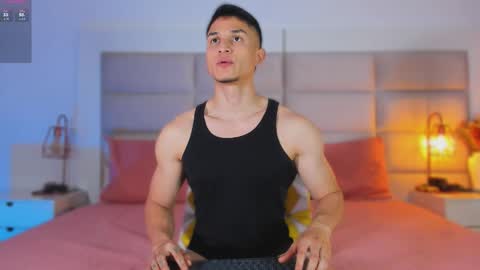 Snapshot of jhosua_hunt chatting on 03-05-26, 02:51 Jhosua Hunt online show from 03-05-26, 02:51