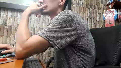 Jhosuamoore  online show from 02-25-26, 12:31