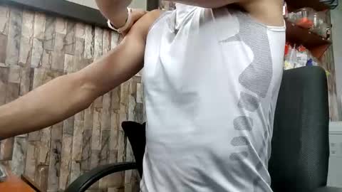 Jhosuamoore  online show from 04-18-26, 03:38