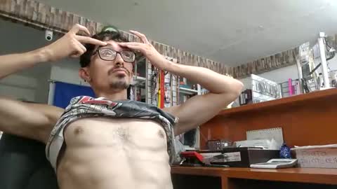 Snapshot of jhosuamoore chatting on 05-29-26, 08:18 Jhosuamoore online show from 05-29-26, 08:18