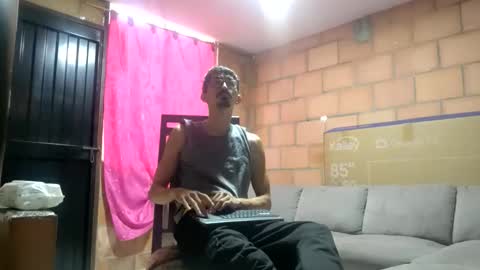 Snapshot of jhosuamoore chatting on 06-04-26, 12:33 Jhosuamoore online show from 06-04-26, 12:33