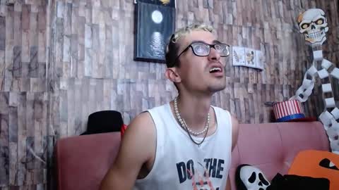 jhosuamoore2 online show from 10-19-25, 06:52