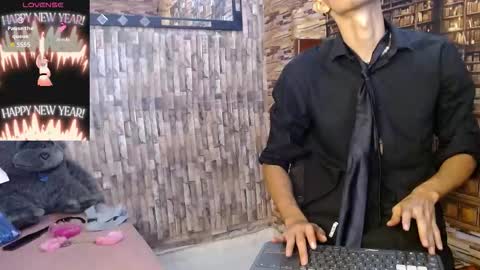 jhosuamoore2 online show from 10-29-25, 02:19