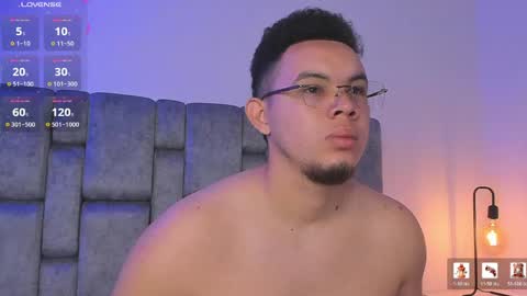 Jhonatan80  online show from 04-08-26, 10:04