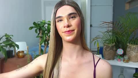 Jhuan Nhez online show from 04-05-26, 03:36