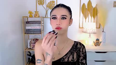 julie online show from 12-27-24, 06:14