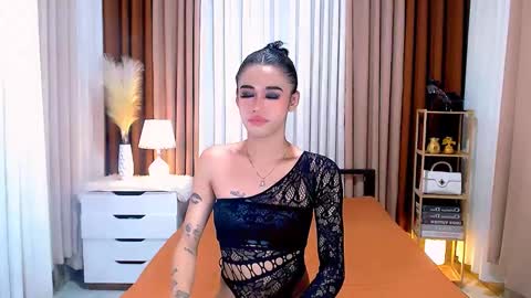 julie online show from 01-10-25, 05:26