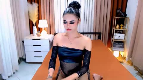 julie online show from 01-17-25, 01:57