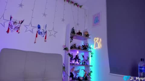 Ji  online show from 09-24-25, 12:47