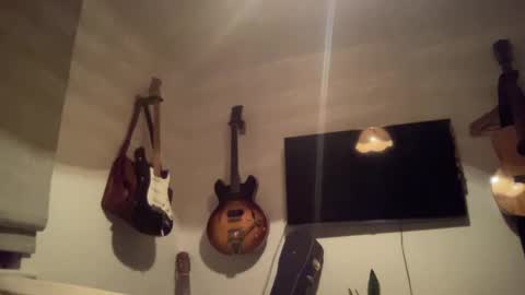 Snapshot of jiggz1986 chatting on 02-23-25, 11:47 Jigz1986 online show from 02-23-25, 11:47