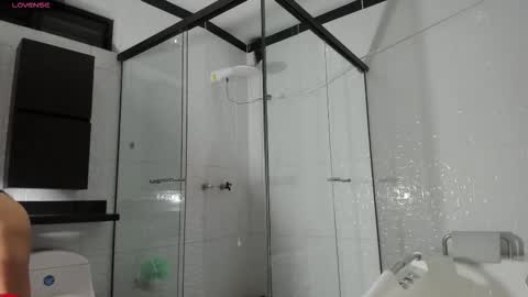 jilary__clinton online show from 01-07-26, 02:14