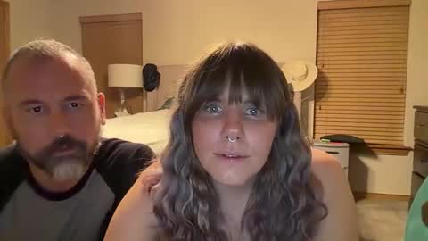 jileenaveale17 online show from 04-16-26, 07:31