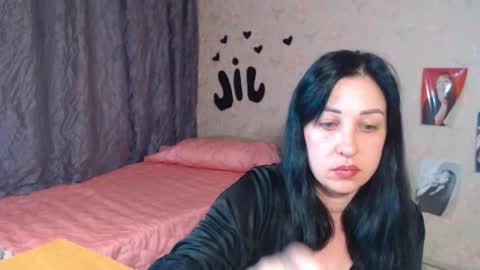 Jill online show from 10-05-25, 01:53