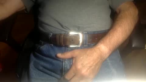 Snapshot of jim2hot chatting on 10-09-25, 08:29 jim2hot online show from 10-09-25, 08:29