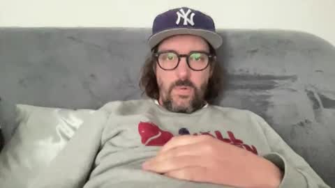 Snapshot of jimboo400 chatting on 10-13-25, 12:38 jimboo400 online show from 10-13-25, 12:38