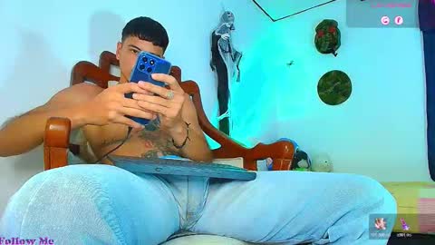 Jimm  Independent Model  online show from 11-20-25, 04:51