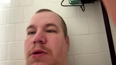 Snapshot of jimmiegobbler chatting on 04-10-26, 12:32 jimmiegobbler online show from 04-10-26, 12:32