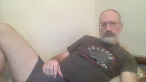 Snapshot of jimmielove2046 chatting on 11-16-25, 10:37 jimmielove2046 online show from 11-16-25, 10:37