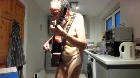 Snapshot of jimmy_benido chatting on 02-26-26, 05:56 Jimmy Benido online show from 02-26-26, 05:56